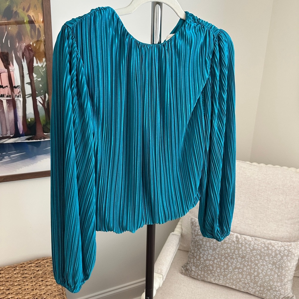 Flying Tomato Teal Pleated Blouse